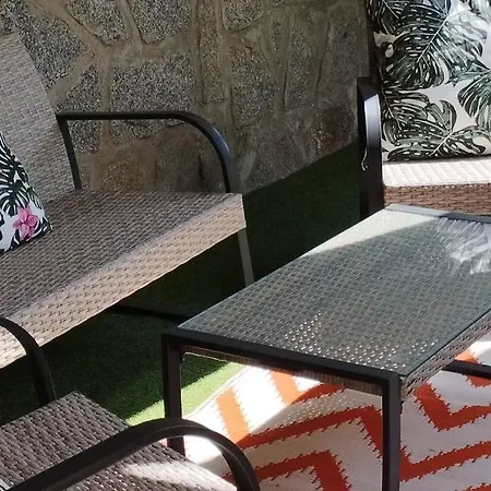 Rez De Maison/ Jacuzzi Prive/ Patio Fleuri